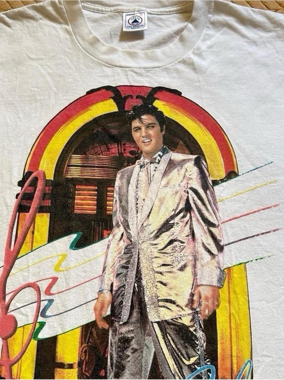 Vintage 1990s White Graphic Elvis Presley Tee - XL